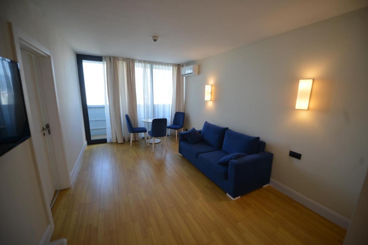 באטומי Orbi City Twins Tower מראה חיצוני תמונה