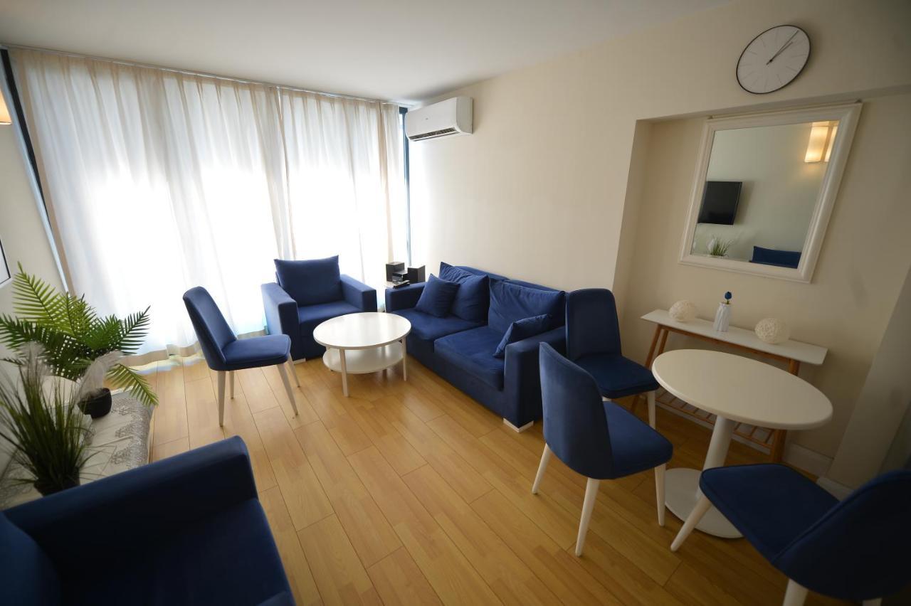 באטומי Orbi City Twins Tower מראה חיצוני תמונה