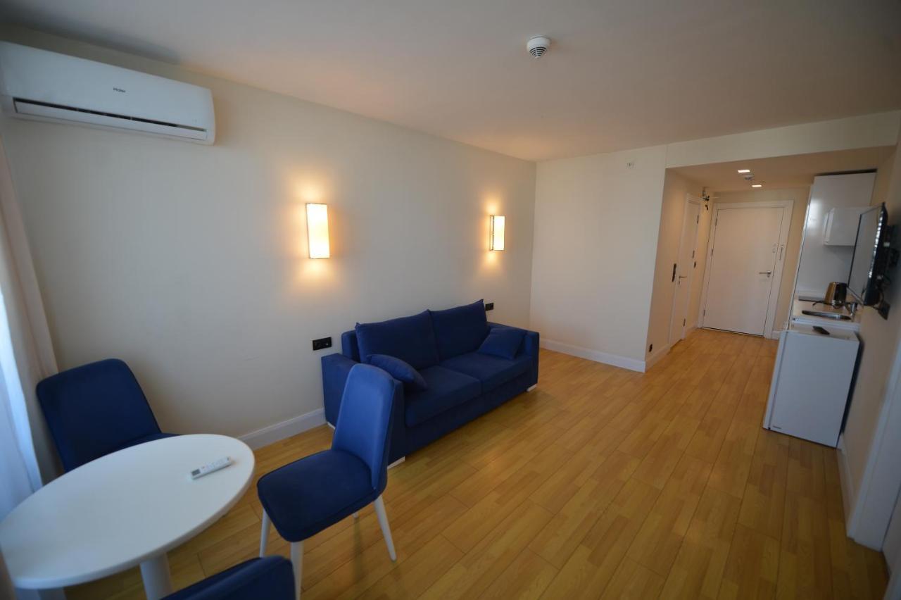 באטומי Orbi City Twins Tower מראה חיצוני תמונה